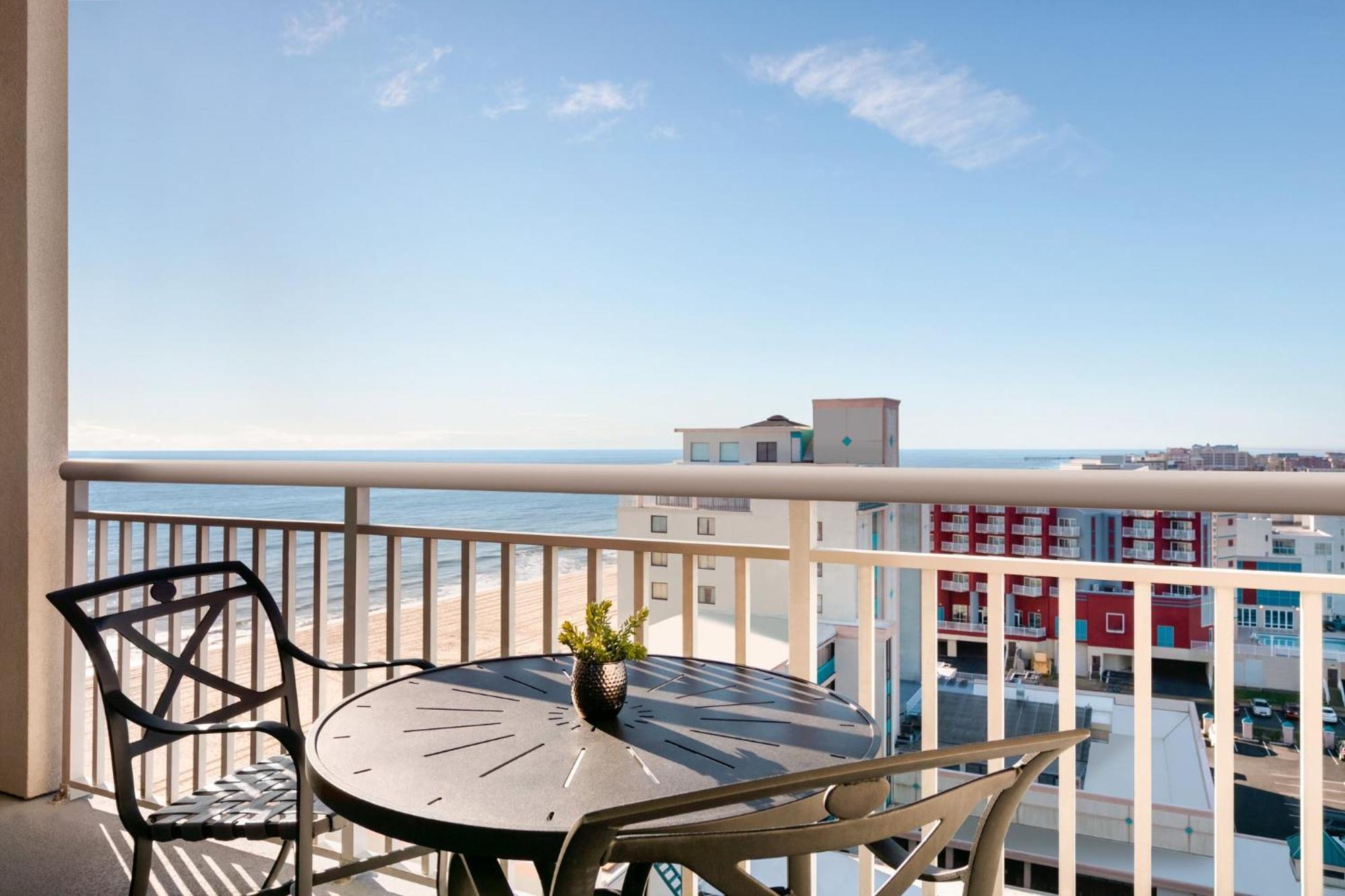 Holiday Inn & Suites Ocean City By Ihg Buitenkant foto